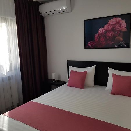 Mary Apartment غالات المظهر الخارجي الصورة