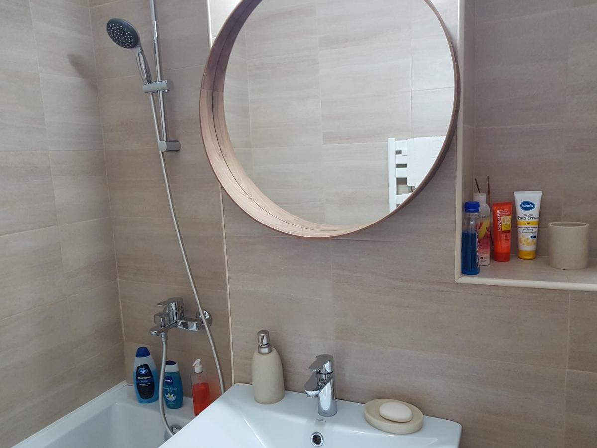 Mary Apartment غالات المظهر الخارجي الصورة